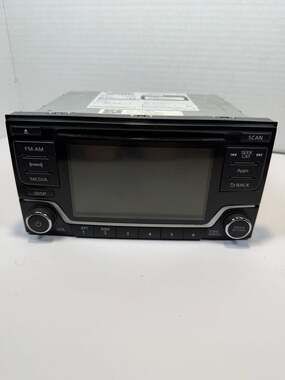 Nissan OEM Radio CD Player Receiver Part 28185 4AF1A